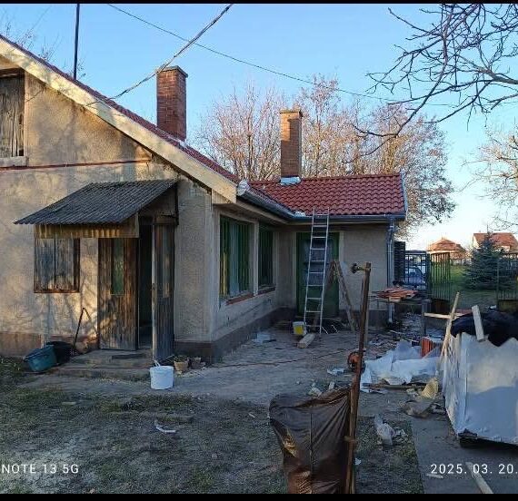 cad0cb83-de49-4378-be60-f099be40e5db